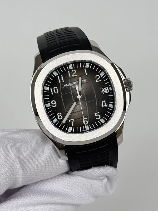 Patek Philippe 5167 5167A-001 3