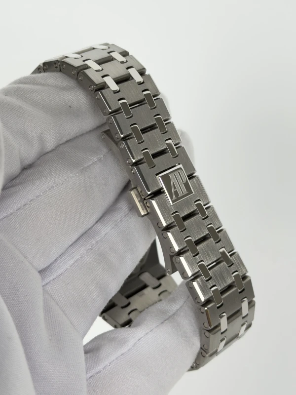 Audemars Piguet ROYAL OAK SELFWINDING 15403IP.OO.1220IP.01 4