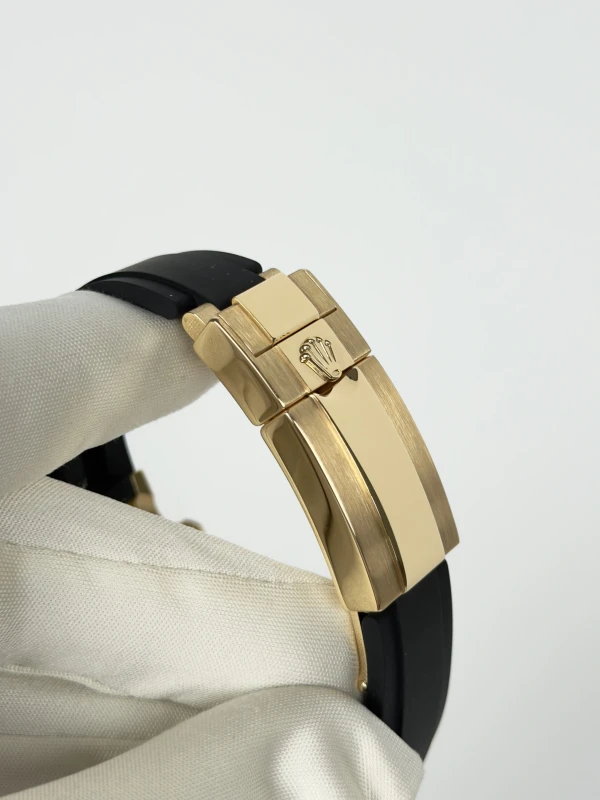 Rolex Cosmograph Yellow Gold Diamond 40mm 116588TBR-0003 5