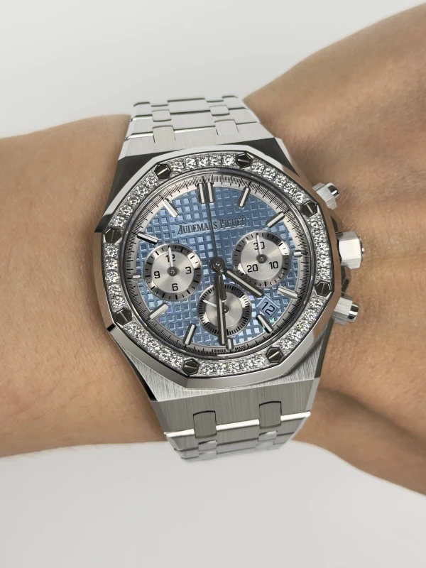 Audemars Piguet Royal Oak Selfwinding Chronograph 38 mm 26715ST.ZZ.1356ST.01 5