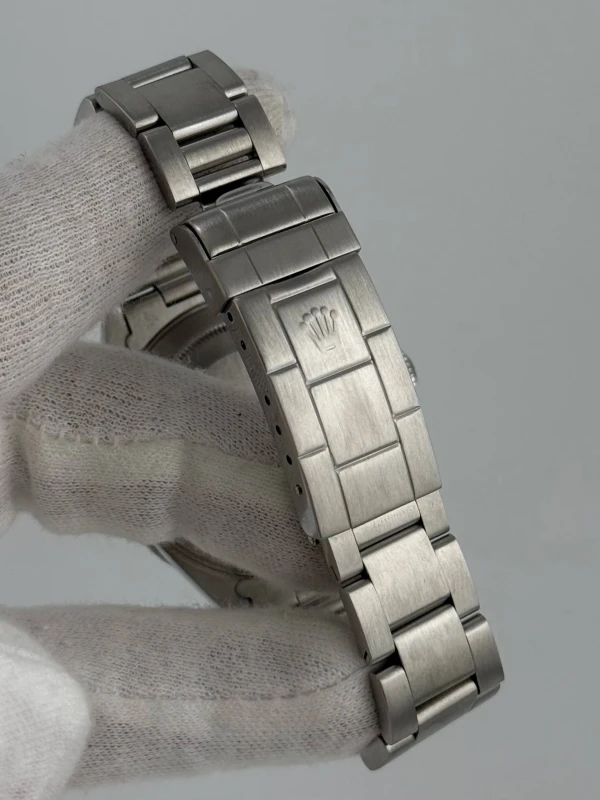 Rolex 40mm Steel  14060M 8