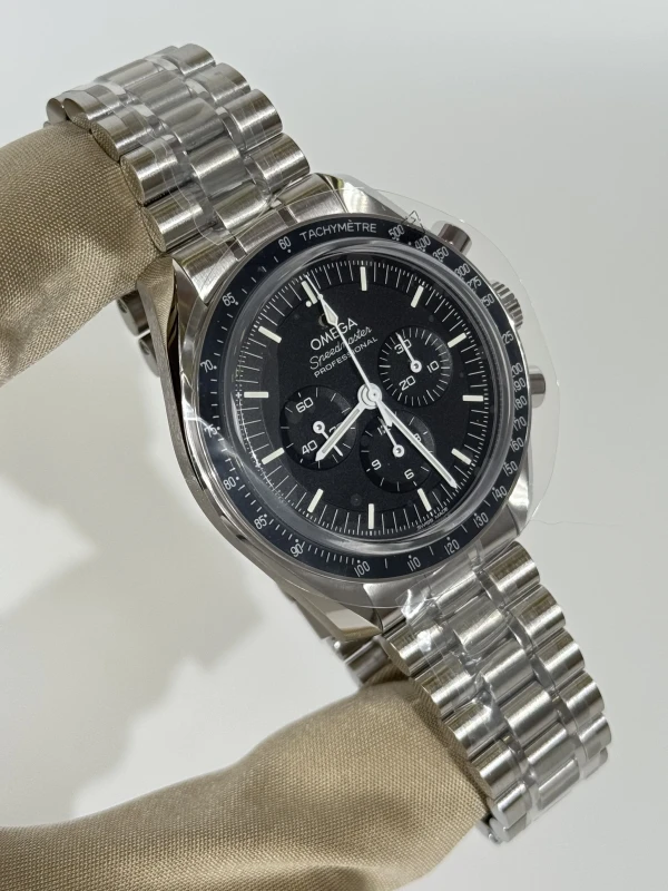 Omega Moonwatch Professional Co‑Axial Master Chronometer Chronograph 42 mm 310.30.42.50.01.002 2