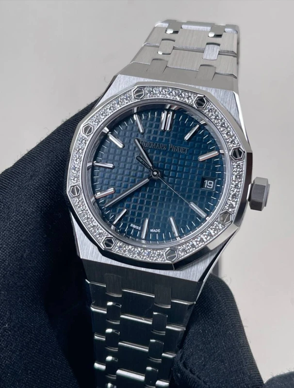 Audemars Piguet Selfwinding 37 mm 15551ST.ZZ.1356ST.05 2