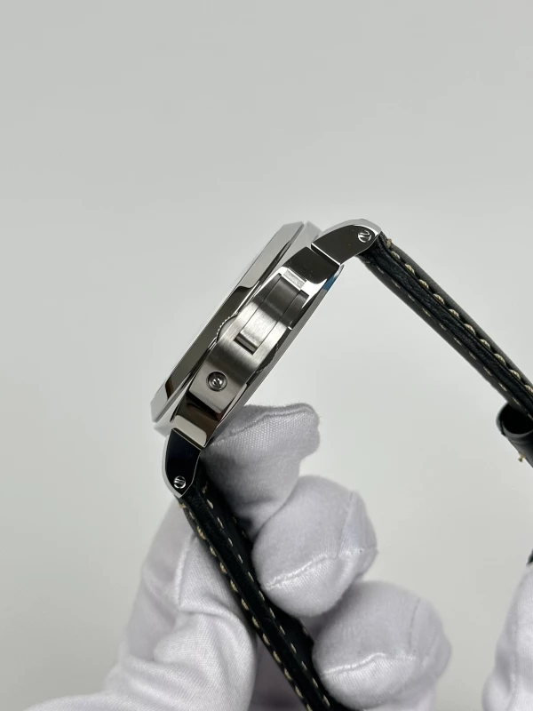 Panerai PAM01084 6