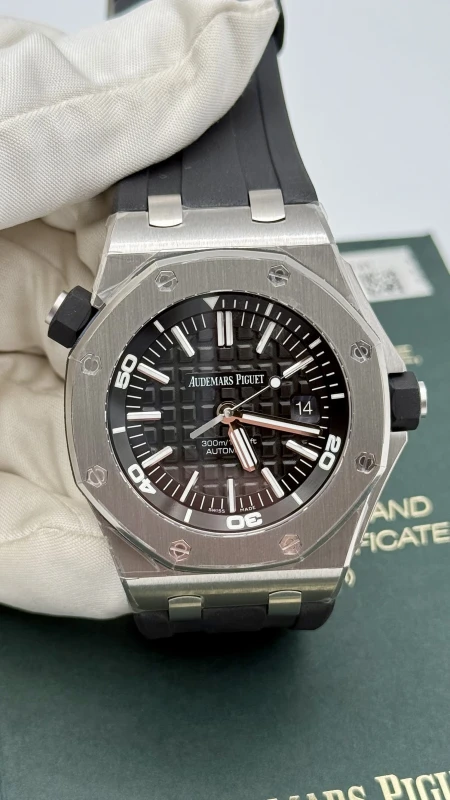 Audemars Piguet Diver 15703ST.OO.A002CA.01 2
