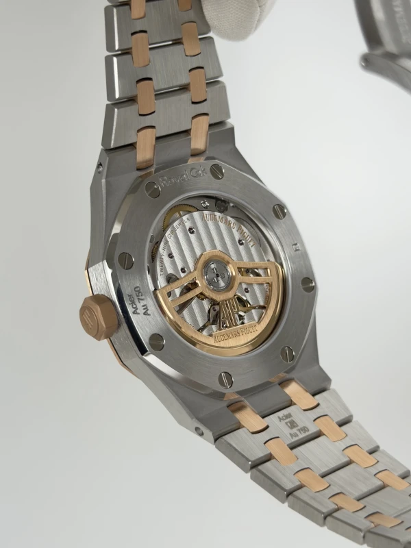 Audemars Piguet Royal Oak Selfwinding 37 mm 15550SR.OO.1356SR.02 5