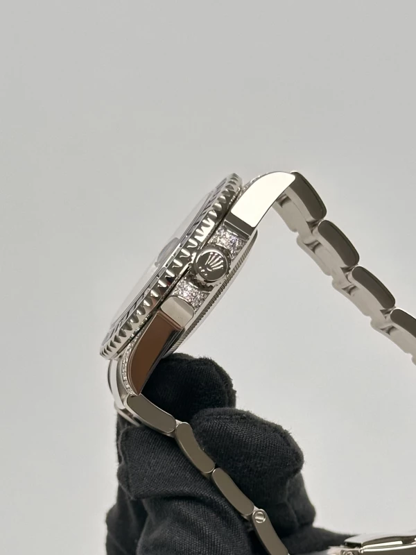 Rolex Date White Gold Diamond Sapphire 40MM 116659SABR 4