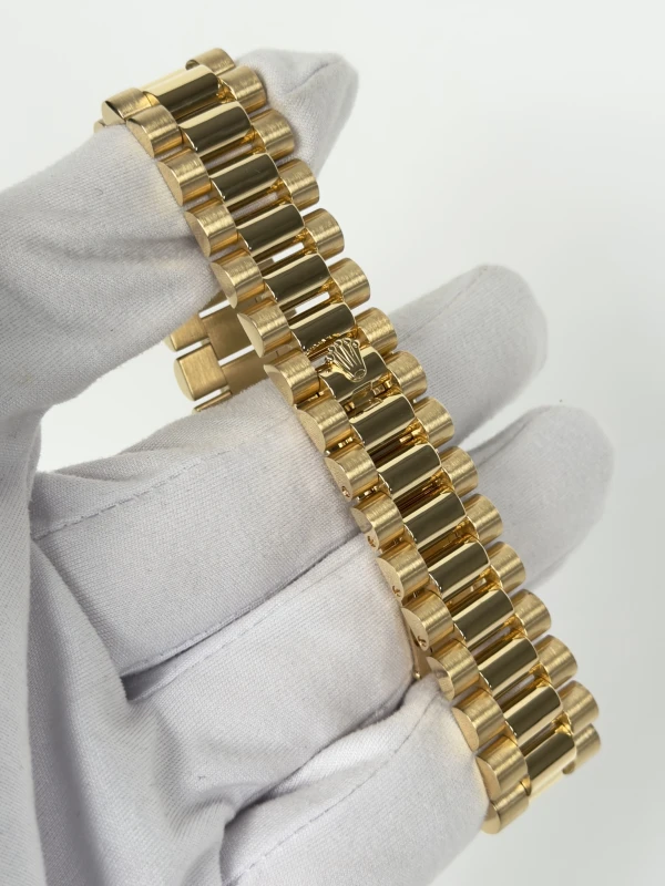 Rolex 36mm Yellow Gold 118208-0109 3