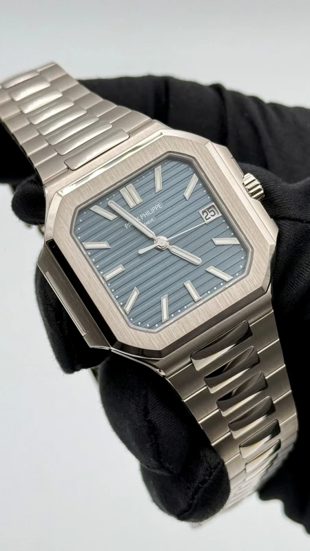 Patek Philippe 7128/1G-001 5