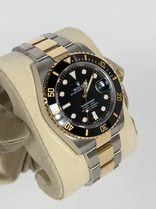 Rolex Date 41 mm Steel and Yellow Gold 126613ln-0002 2