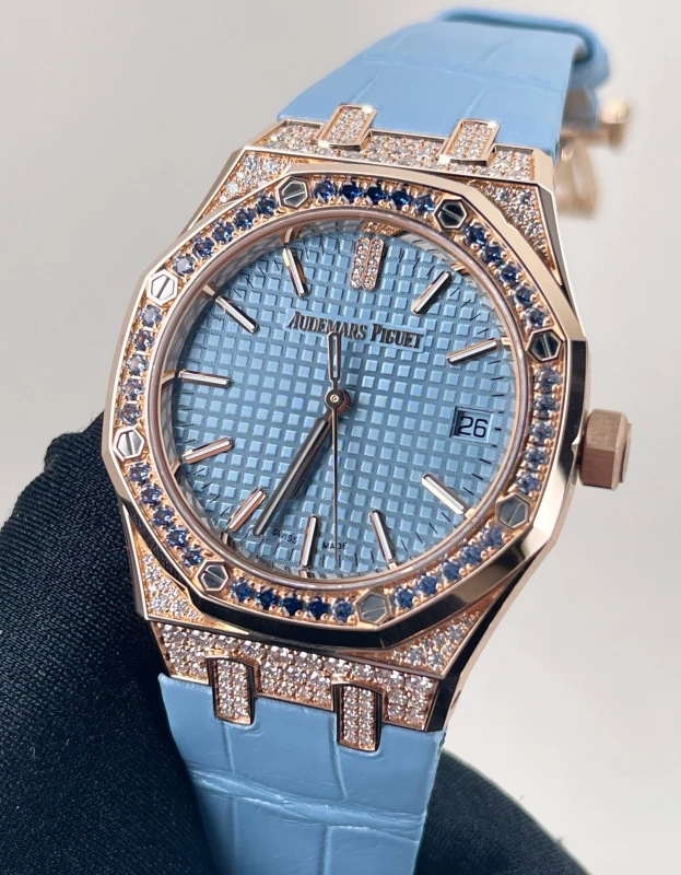 Audemars Piguet Royal Oak Selfwinding 37 mm  15551OR.ZS.D344CR.01 2
