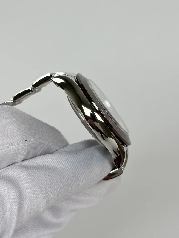 Rolex Cosmograph 40mm Platinum  116506-0001 3