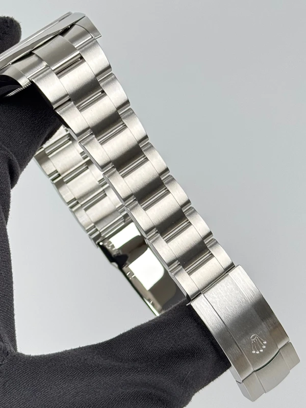 Rolex 41 mm Steel 124300-0001 5