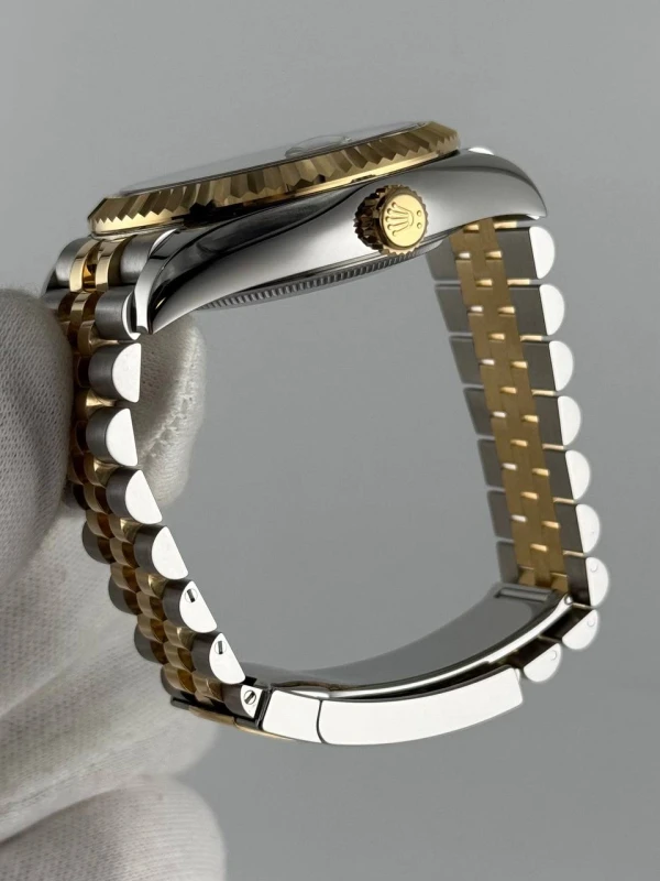 Rolex 42MM STEEL AND YELLOW GOLD 336933-0006 6