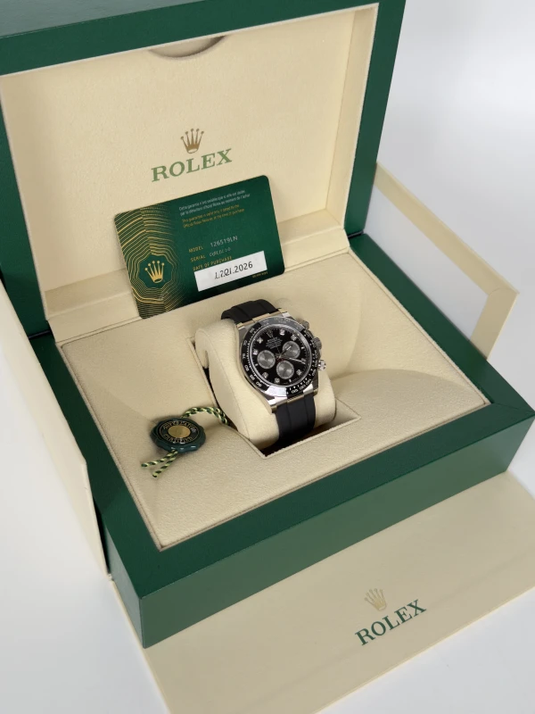 Rolex Cosmograph 40mm White Gold 126519LN-0004 7