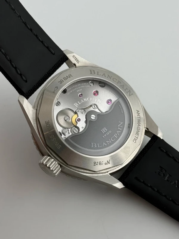 Blancpain Bathyscaphe 5000-1110-B52A 9