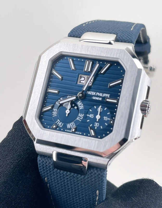 Patek Philippe GRANDE DATE 5822P-001 2