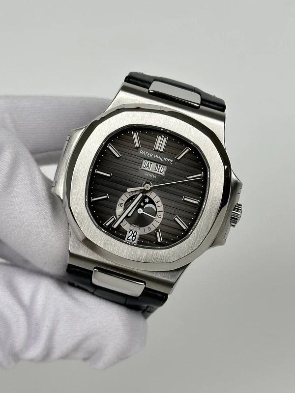 Patek Philippe 5726  5726A-001 4