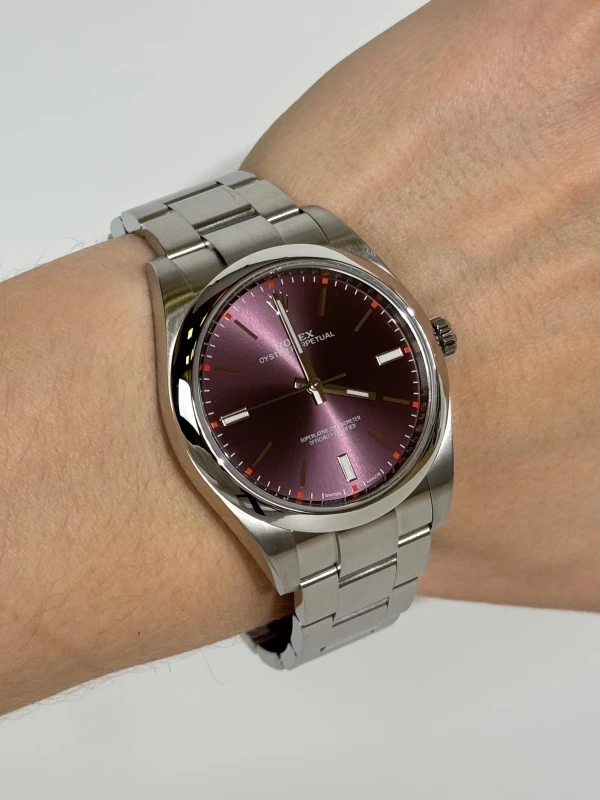 Rolex 39 mm, Oystersteel 114300-0002 6