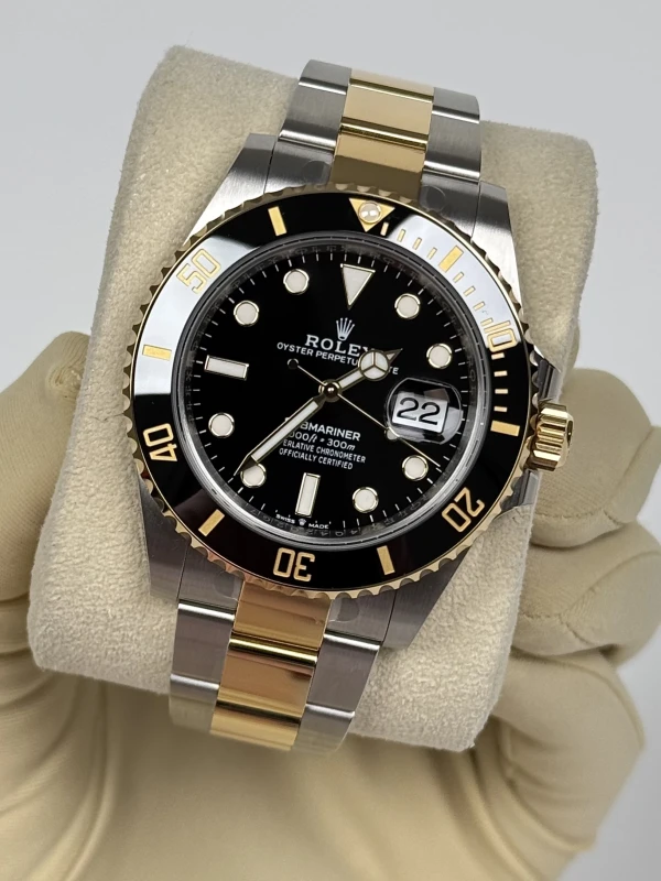 Rolex Date 41 mm Steel and Yellow Gold 126613ln-0002 4