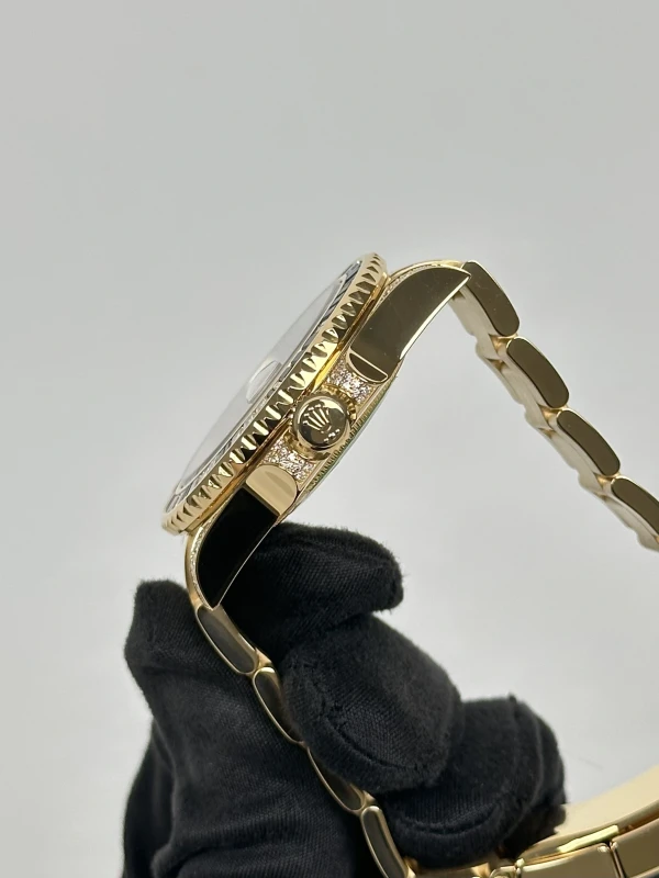 Rolex 40mm Yellow Gold 116758SA 4
