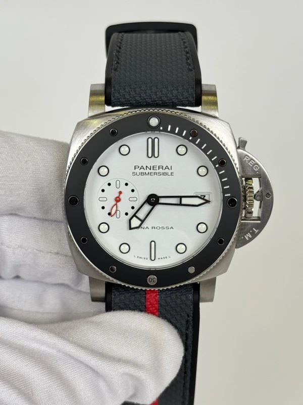 Panerai Luna Rossa PAM01579 2
