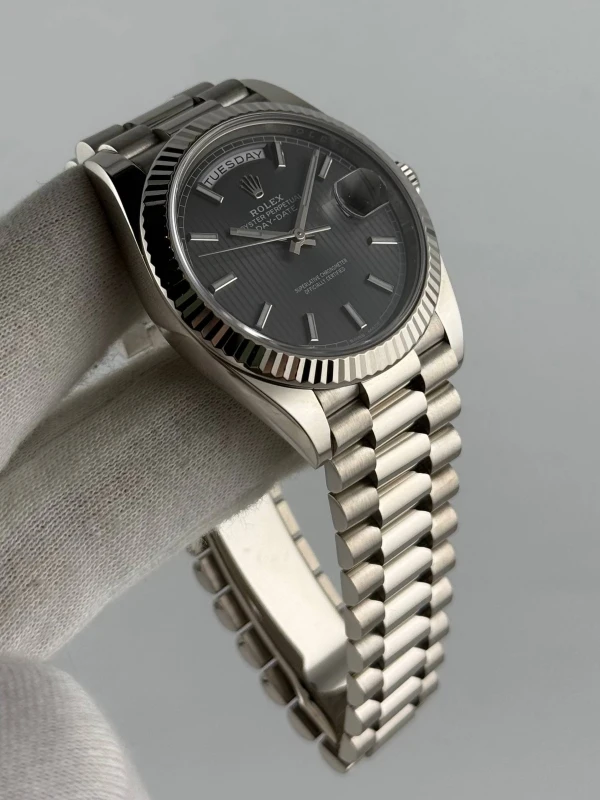 Rolex 40 mm White Gold 228239-0002 3