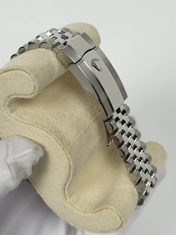 Rolex 41 mm, Oystersteel and white gold 126334-0024 4