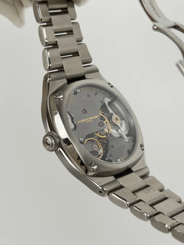 Laurent Ferrier LCF040.T1.C1GC5 5