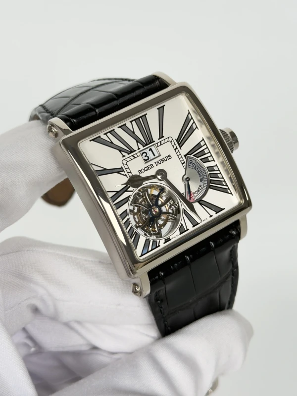 Roger Dubuis Tourbillon G40 03 0 SFBD GN1G.7A 3