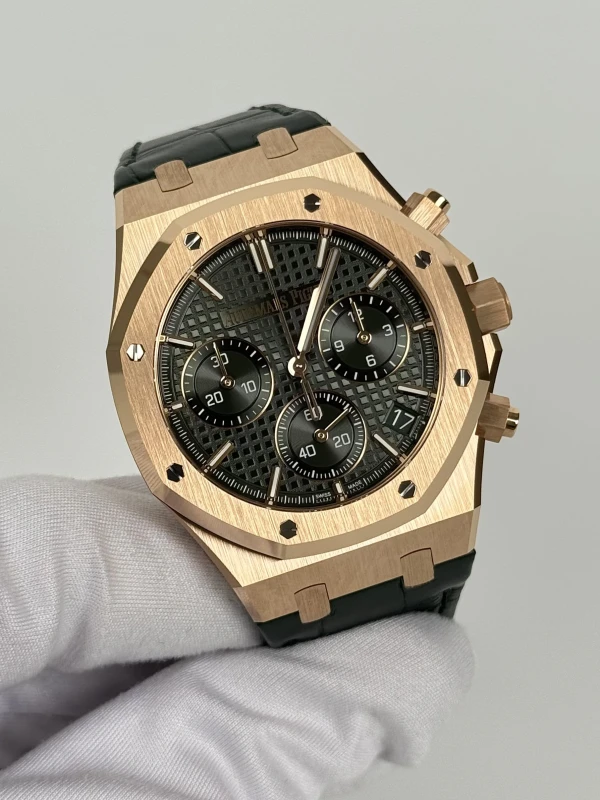 Audemars Piguet Selfwinding Chronograph 41 mm 26240OR.OO.D404CR.02 3