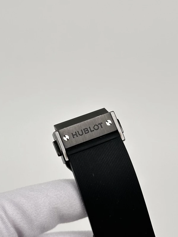 Hublot Black Magic 45 MM 511.CM.1770.RX 8