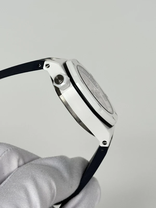 Audemars Piguet 15707CB.OO.A010CA.01 5