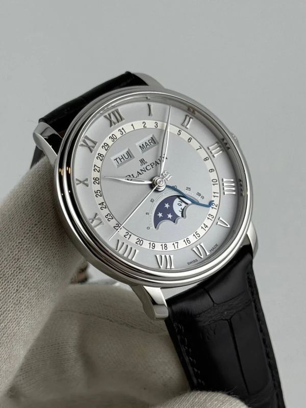 Blancpain Moon Phase Complete Calendar 40mm  6654-1127-55B 3