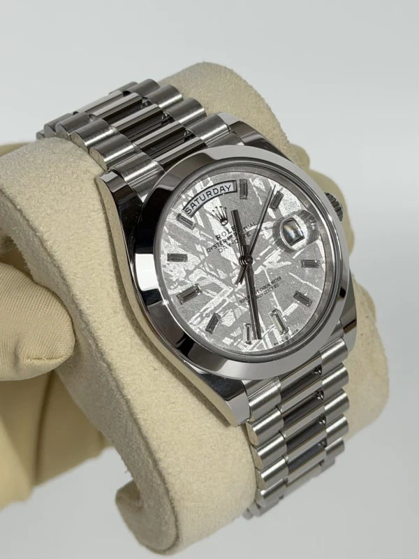 Rolex 40 mm, platinum 228206-0036 4