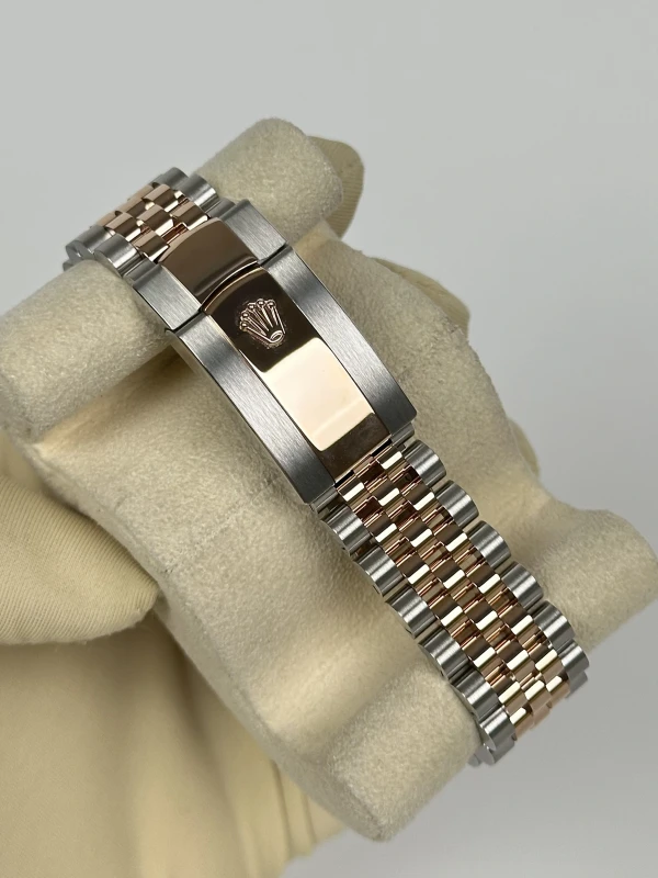 Rolex 126331-0002 4