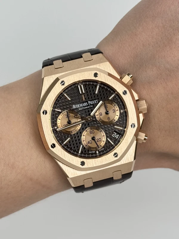 Audemars Piguet SELFWINDING CHRONOGRAPH 26239OR.OO.D821CR.01 8