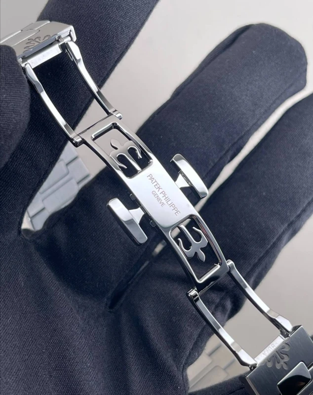 Patek Philippe 5726 5726/1A-014 6