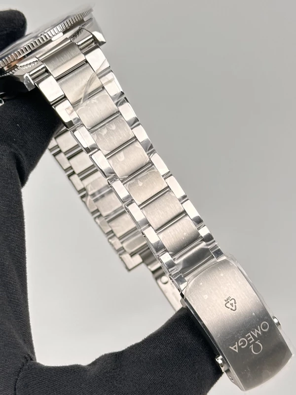 Omega Co-axial Master Chronometer 234.30.41.21.03.002 6