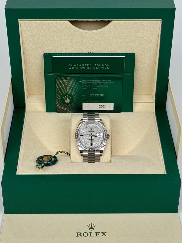 Rolex Day-Date 40 mm Platinum 228396tbr-0021 5