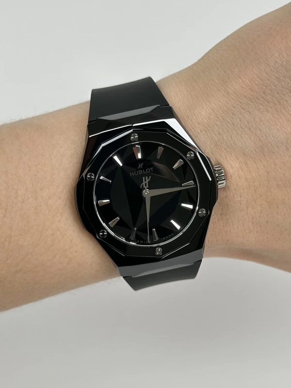 Hublot Orlinski Black Magic 40mm 550.CS.1800.RX.ORL21 9