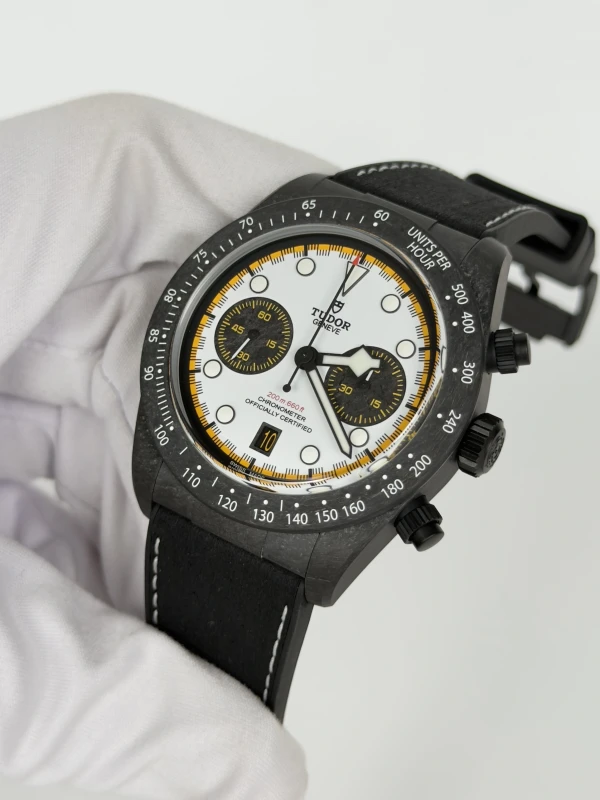 Tudor Black Bay Chrono 'Carbon 26' M79377KN-0003 4