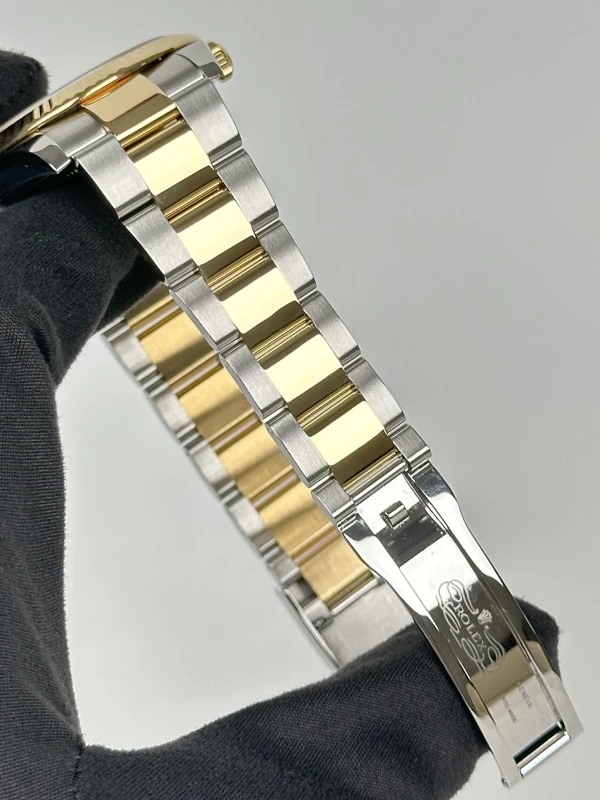Rolex 41mm Steel and Yellow Gold 126333-0011 6