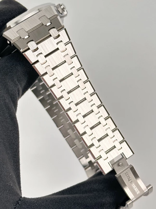 Audemars Piguet Selfwinding Chronograph 41 mm 26240ST.OO.1320ST.08 7