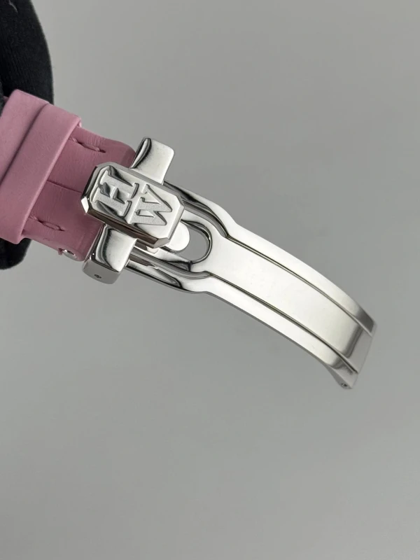 Harry Winston 200UCQ32W 8