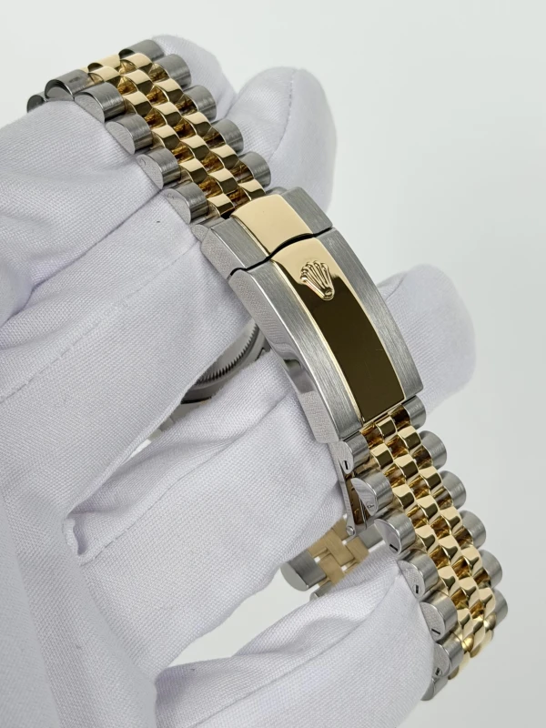 Rolex 36 mm, Oystersteel and yellow gold 126233-0025 3