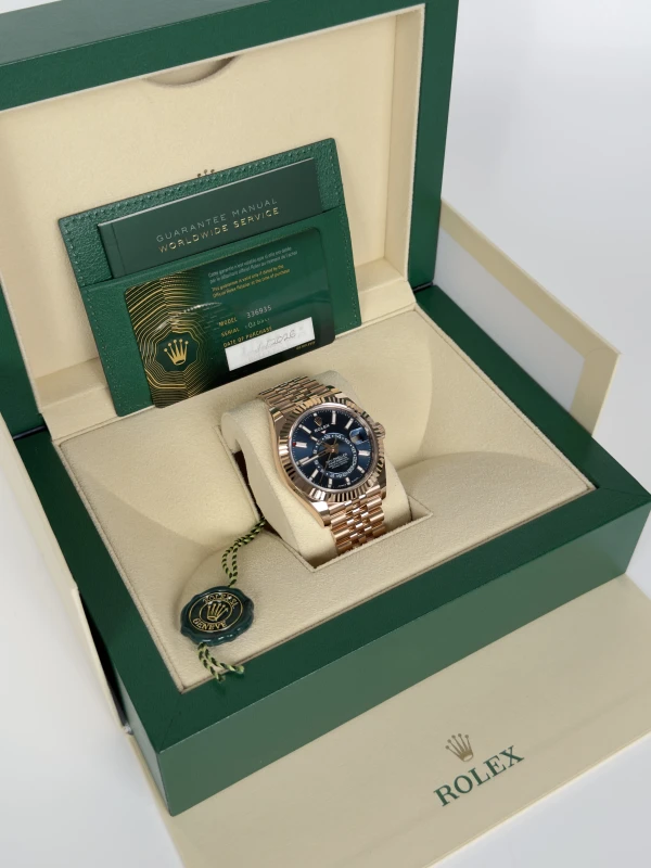 Rolex 42mm Everose Gold 336935-0005 7