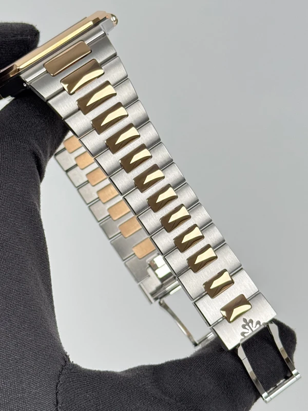 Patek Philippe 5821/1AR-001 7