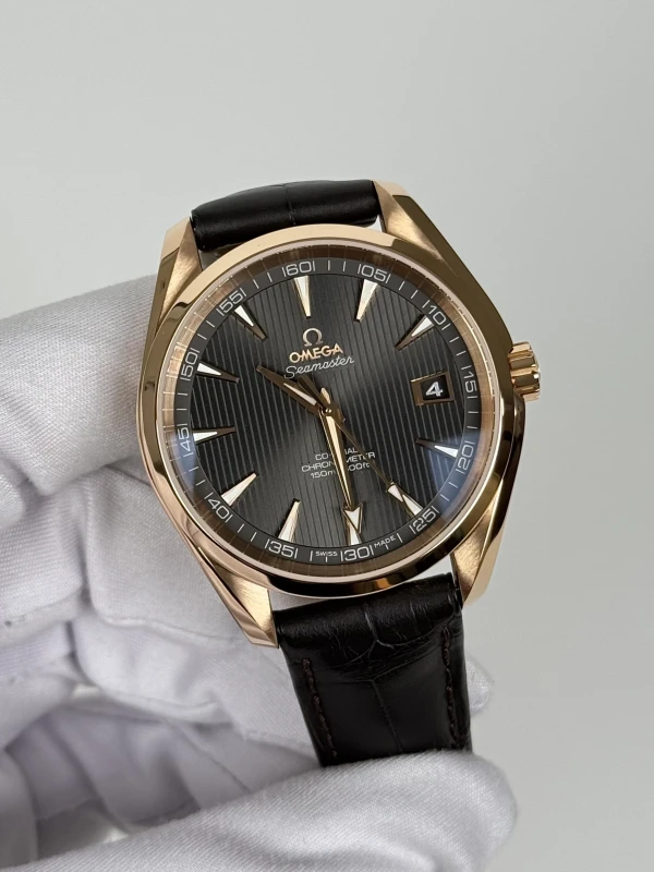 Omega 231.53.42.21.06.001 3