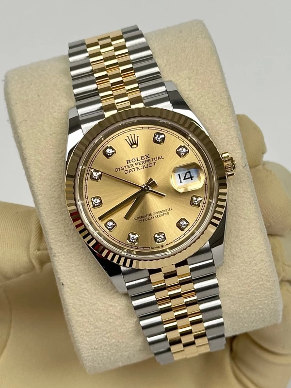 Rolex 36 MM, OYSTERSTEEL AND YELLOW GOLD 126233-0017 3